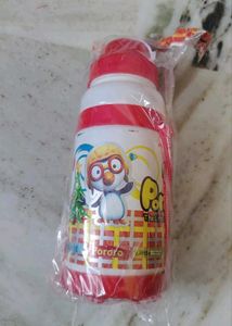 Set of 4 Stylish Water Bottles