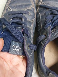 Sports Shoes