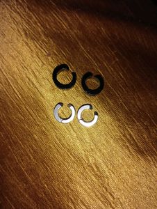 So Aesthetic Metal Studs Y2K 🎀