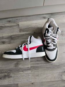 Nike White Black Red High-Top Sneakers