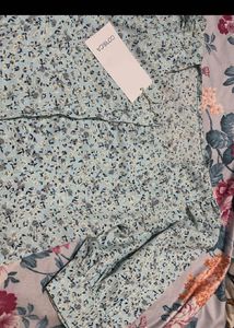 Floral Puff Sleeve Top with Tag