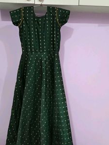 Elegant Green Ethnic Gown