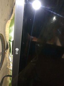 Elegant  LG  proper working