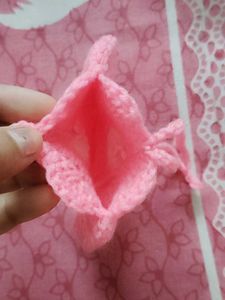 148.Crochet Flower bagcharm/earbuds case