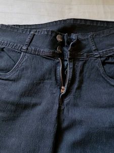 Dark Wash Slim fit jeans