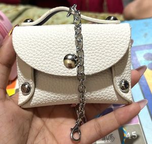 Chic White Mini Pouch Bag
