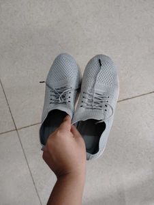 Stylish Grey Knit Sneakers