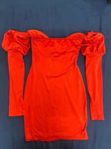 Bardot Red Dress With Sleeves