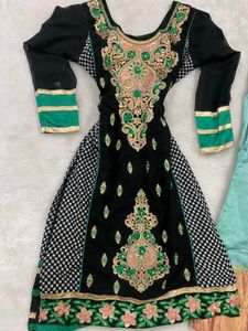 Elegant Black &amp; Teal Kurta Set