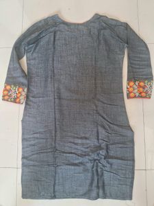 Embroidered Grey Kurta