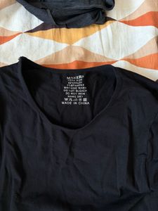Black T-Shirt combo sale there