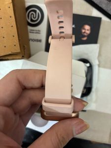 Noise Smartwatch - Rose Gold
