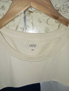 Celio colourblocked regular fit tshirt