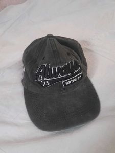 Grey Baseball Cap🤎