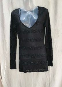 I Black Sequin Knit V-Neck Top