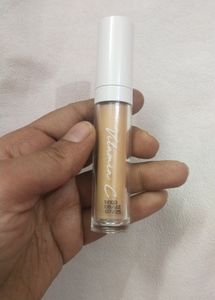 Mama Earth Concealer