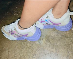 sneaker
