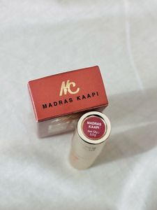 Nykaa Matte to Last Long Stay Lipstick + free gift