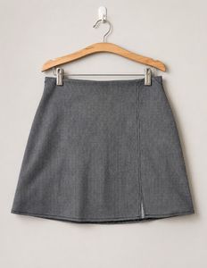 Chic Grey Mini Skirt