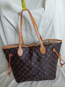 Louis Vuitton Monogram Speedy Bag