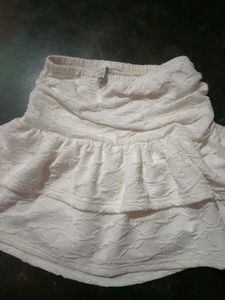 Chic White Textured Mini Skirt