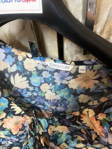 Floral Print Ruffle Blouse