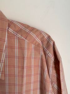 Color Plus Shirt Of Brand Size L