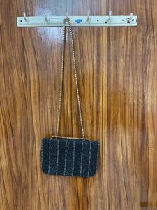 Chic Striped Chain Bag
