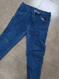 dark blue skinny jeans