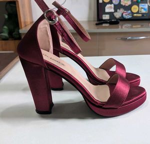 Elegant Burgundy Heeled Sandals