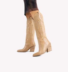Tan Leather Western Cowboy Boots