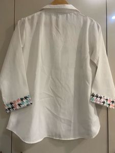 Zola Graphic Print Top