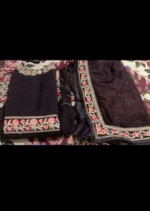Women Gown Set