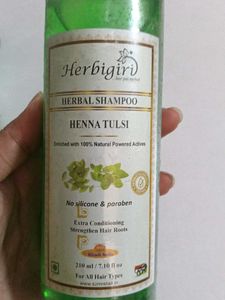 Herbigiri Herbal Henna Tulsi Shampoo (2 Bottles)