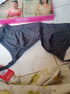 Sunny Cup Size 32
