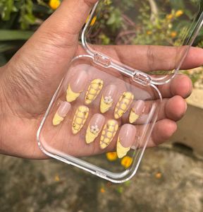 Handmade Blossom Elegant French Tip Press-On💅💛