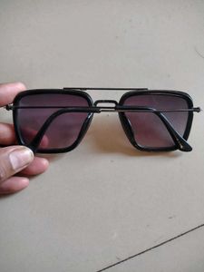 Stylish Black Square Sunglasses