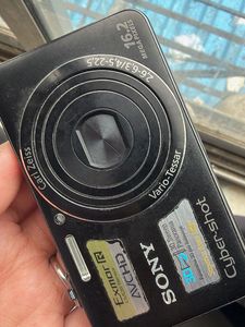 Sony Cyber-Shot Digital Camera