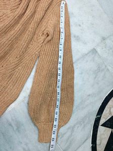 H&amp;M Camel Ribbed Mock Neck Sweater