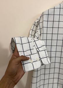 Classic Grid Pattern Men's Shirt
