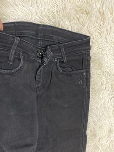 Classic Black Skinny Jeans