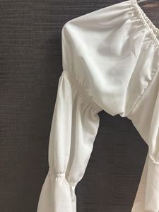 Chic White Bell Sleeve Crop Top