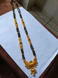 Elegant Gold Mangalsutra