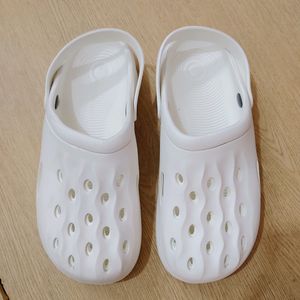 New Men Comfortable &amp; Lightweight Clog Size- 9