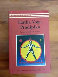 Hatha Yoga Book(NEW)