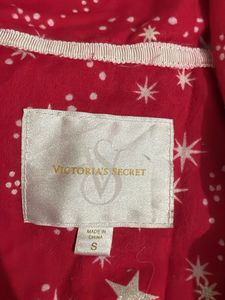 Victoria’s Secret Cozy Star Print  Top