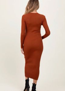 Ribbed Knit Long Sleeve Midi Dress