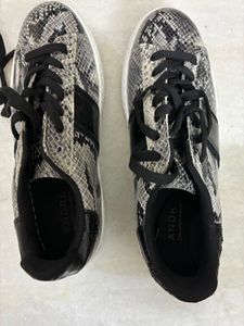 Snake Pattern Sneakers