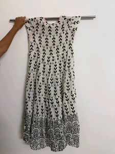 💥 BIG OFFER ALERT! 💥🌸 2 KURTIS = ONLY ₹250 🌸
