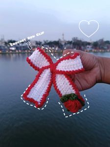 Crocheted  Bow Hair Clip